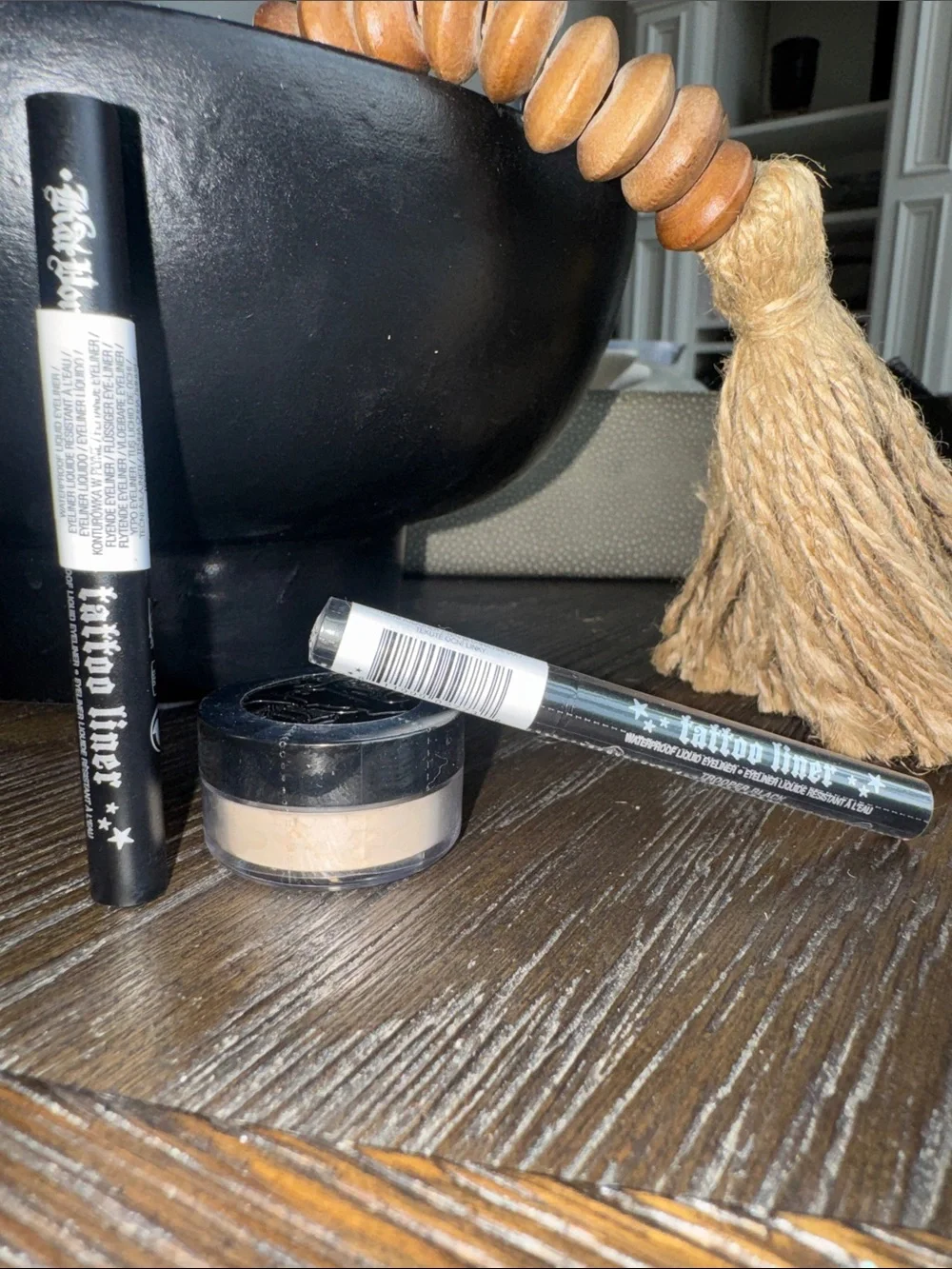 Kat Von D Black Eyeliner Duo with Translucent Setting Powder NEW